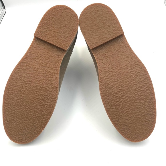 MEN Suede Tan Chelsea Boot - Picture 8 of 10